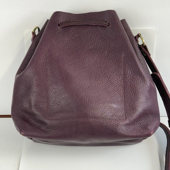 Portland Leather Goods Bucket Bag Purse Crossbody Plum Wine Color Drawstring - Picture 3 of 16